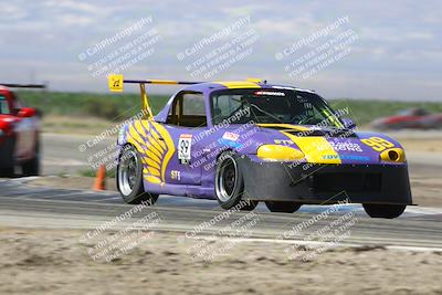 media/Jun-22-2025-Nasa (Sun) [[8119b72684]]/Race Group B/Qualifying/